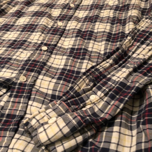 Like New Gap Plaid Flannel Shirt! - Picture 2 of 4